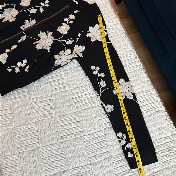 Boho floral embroidered baseball zip front lightweight jacket - Picture 9 of 9